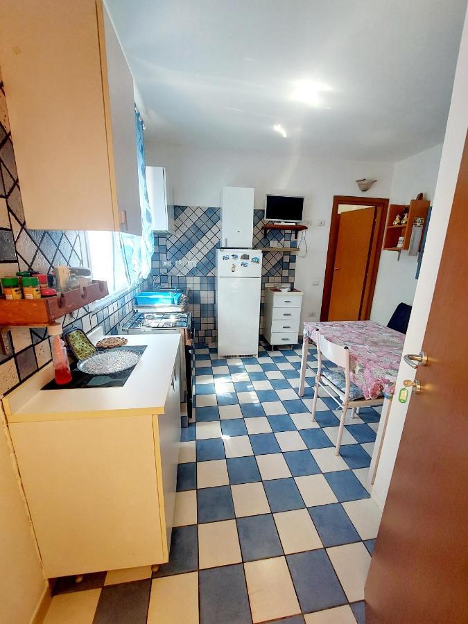 Гостевой дом Casa Di Agnese Альгеро Экстерьер фото
